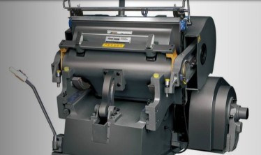 Manual die cutting and creasing machine